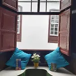 Casa La Plaza بيت للعطل