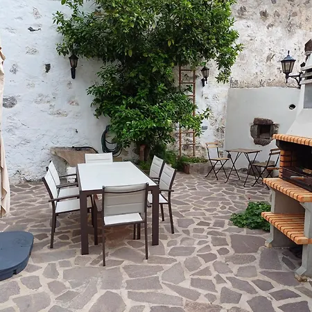 Casa La Plaza * Agulo