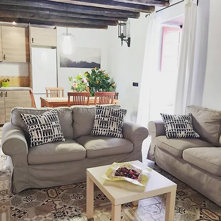 Casa La Plaza *